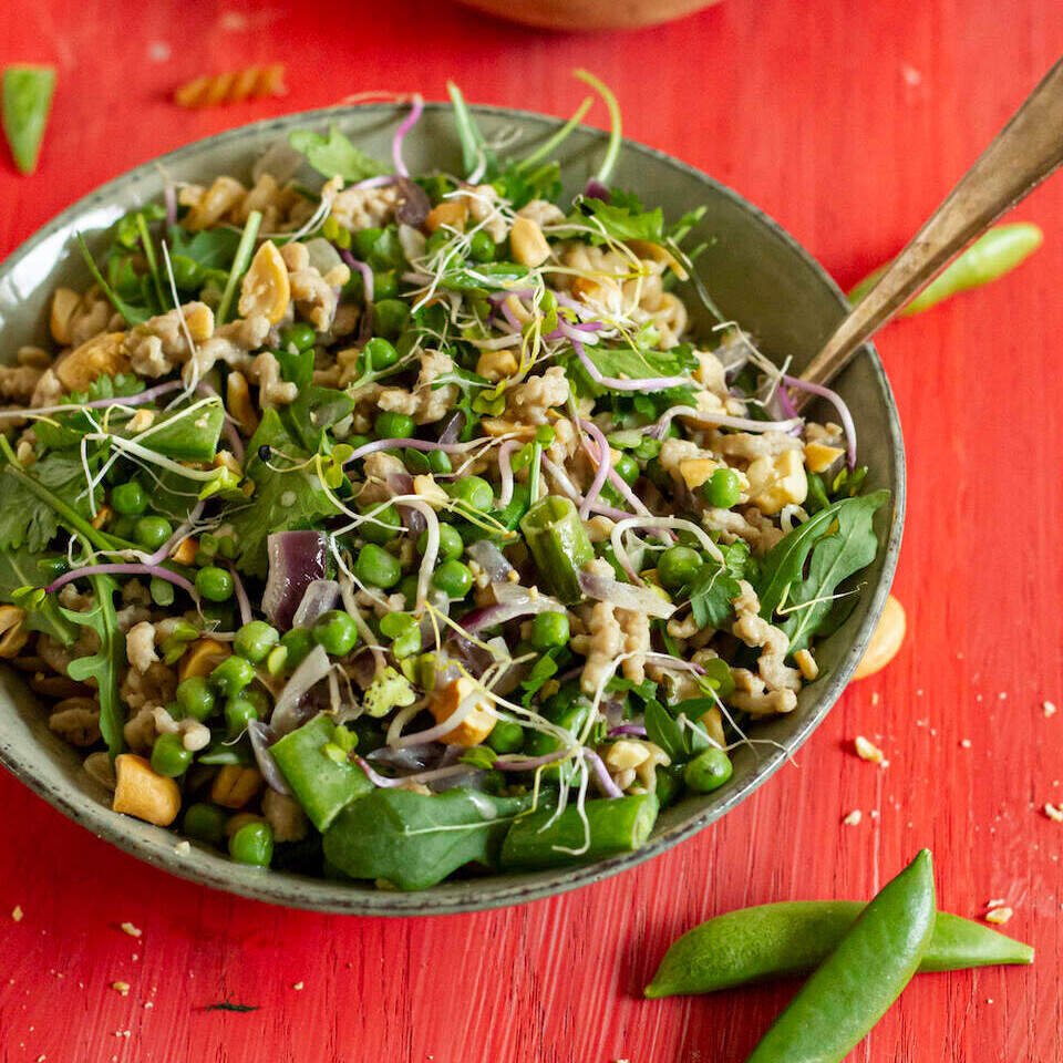 Romige groente bowl met cashewnoten