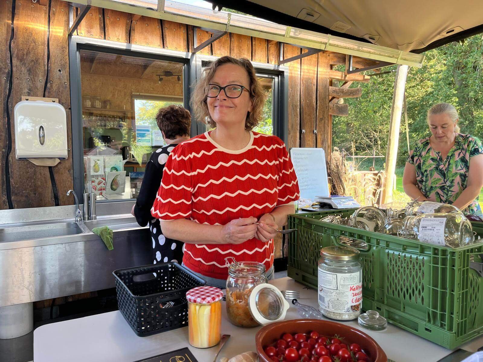 Trainer Rani Goederee